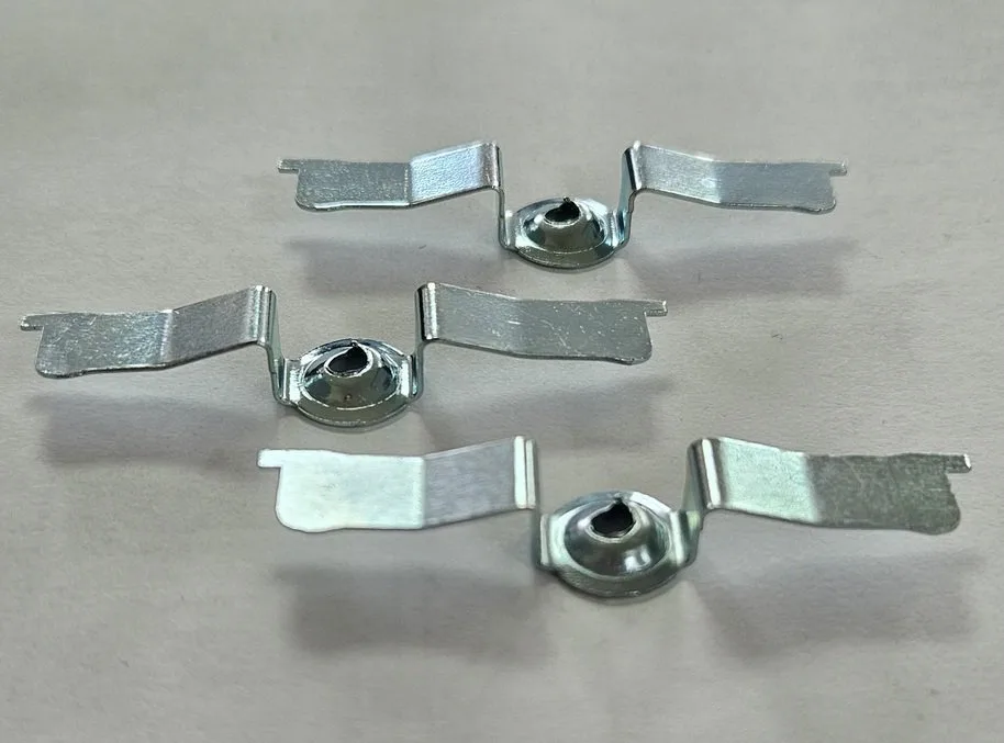 Dizayn Klips Bağlantı Kauçuk Plastik Otomat Beyaz Eşya Elektr.ik Elektronik Otomotiv Hırd. San.ve Tic.Ltd.Şti - 4