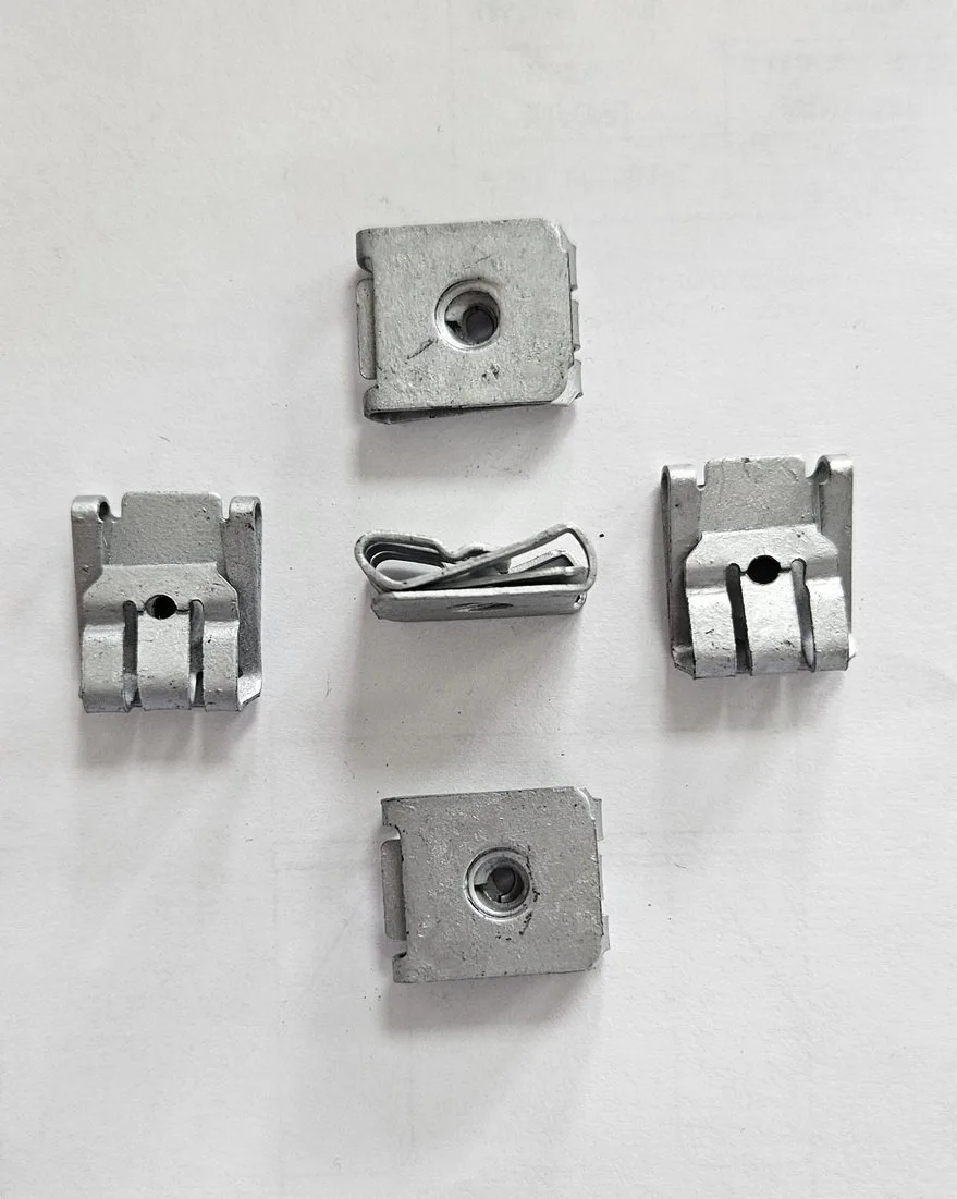 Dizayn Klips Bağlantı Kauçuk Plastik Otomat Beyaz Eşya Elektr.ik Elektronik Otomotiv Hırd. San.ve Tic.Ltd.Şti - 1